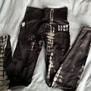DARC sport Serpent Leggings *FLAWED*